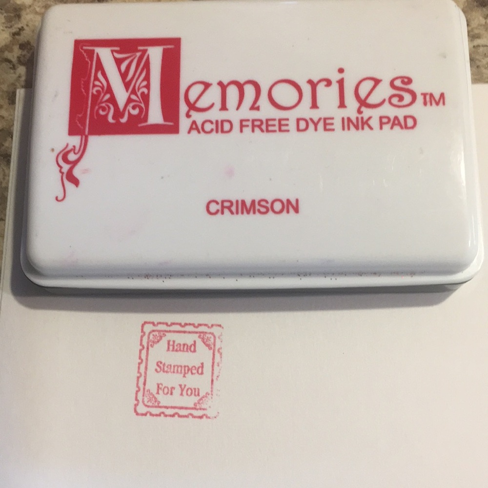 Stamp ink & Stampin’ Scrub cleaning pad for stamps